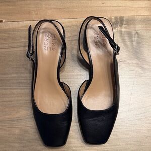 Jayla Leather Slingback Pump